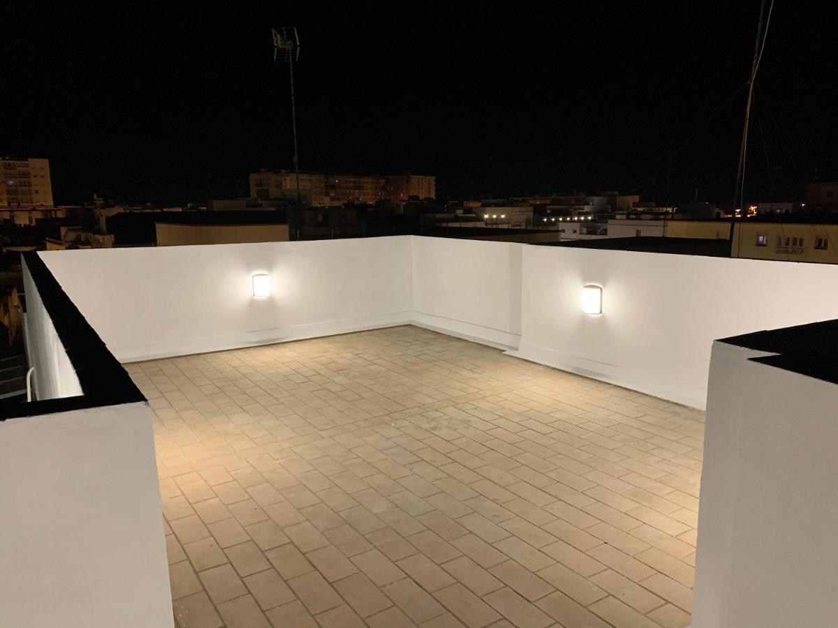 Atico Terraza Cadiz Centro Ascensor Playa De La Caleta公寓 外观 照片